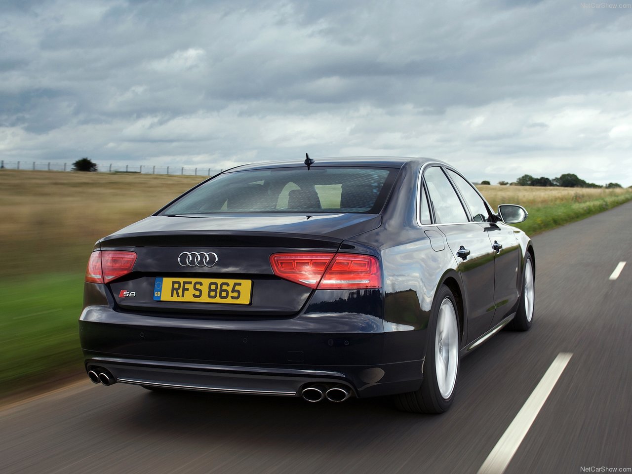 Audi S8
